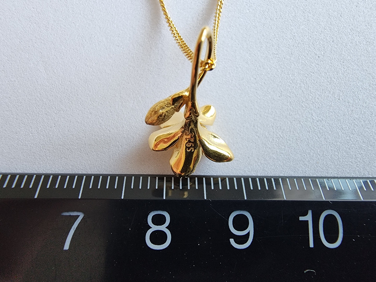 [Necklace] Elegant Sterling Silver Freesia Pendant Necklace