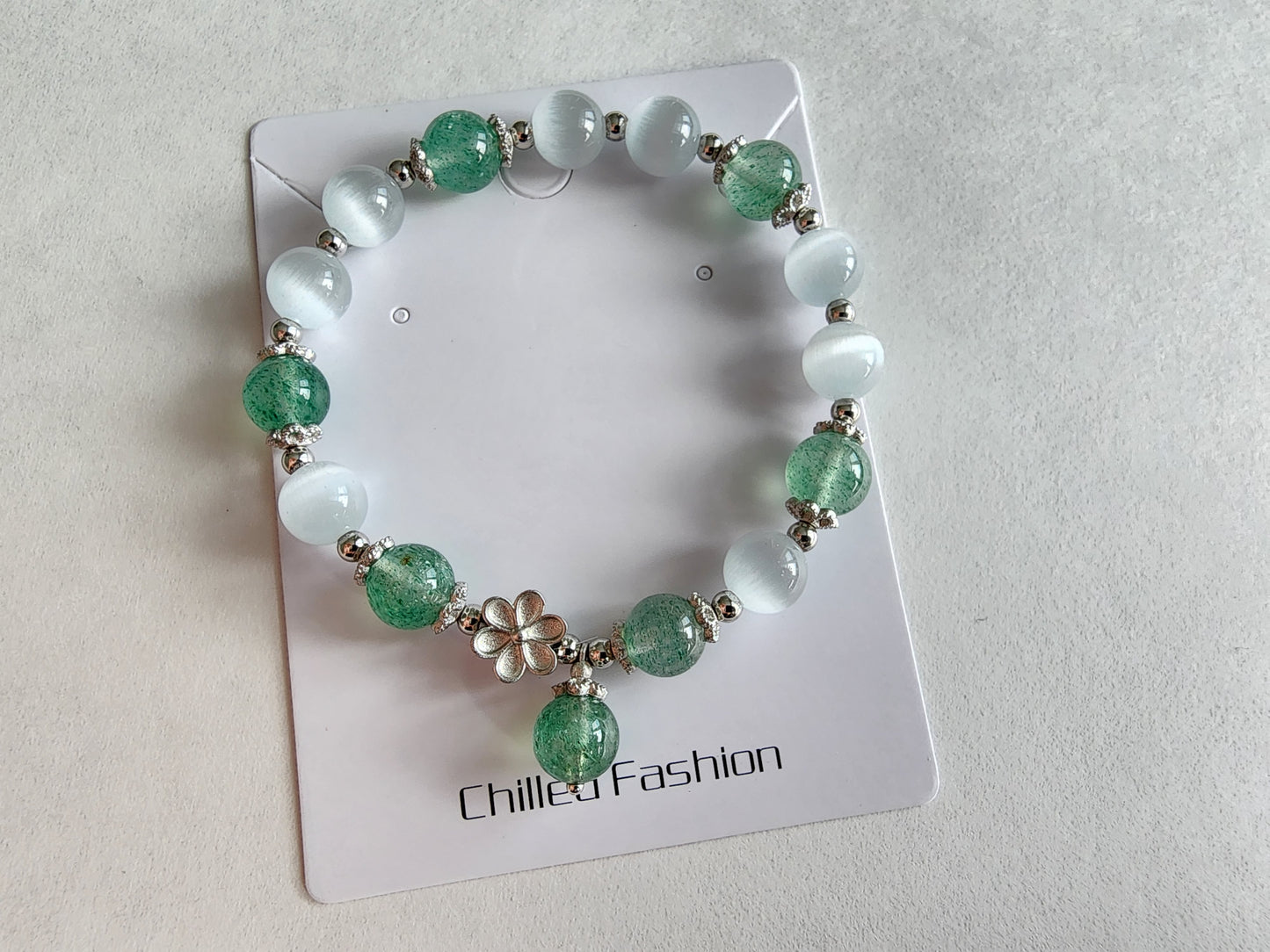 [Bracelet] Green Strawberry Quartz and Cat’s Eye Beaded Bracelet with Sterling Silver Accents