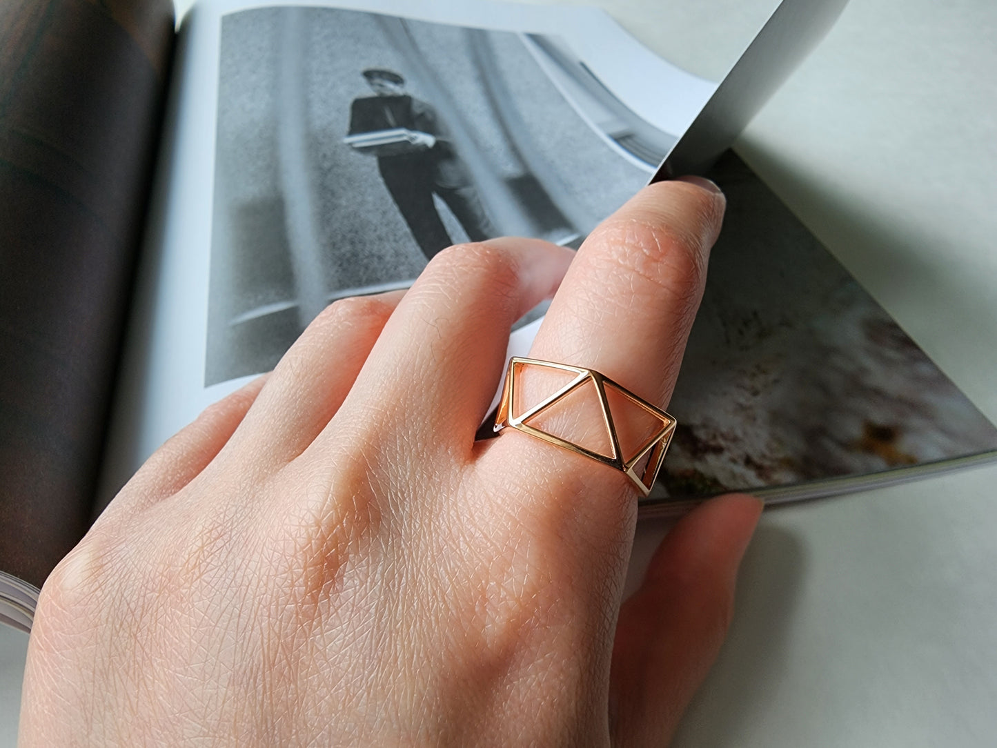 [Ring] Sterling Silver Openwork Triangle Ring