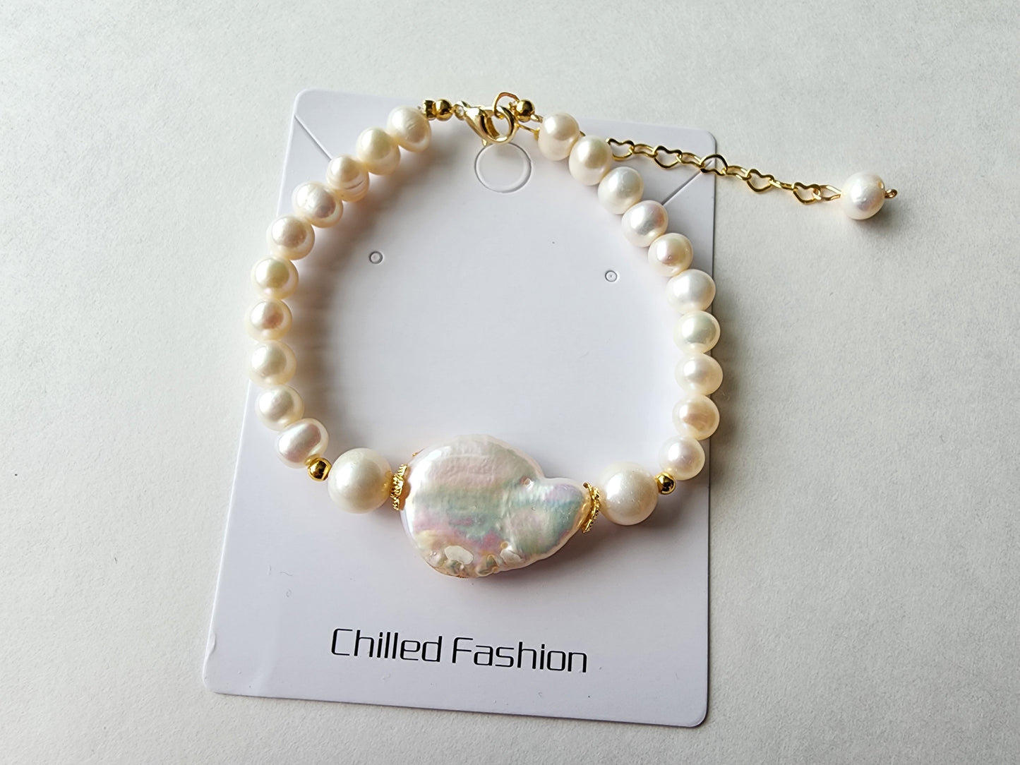 [Bracelet] Gold Foil Baroque Pearl and Freshwater Pearl Bracelet with Gold Plated Brass Accents