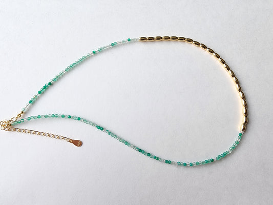 [Necklace] Elegant Gold-Plated Sterling Silver and Green Agate Beaded Necklace with Millet-Shaped Accents