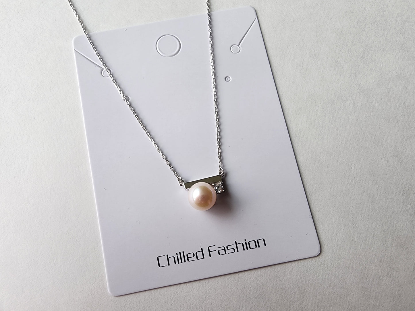 [Necklace] Sterling Silver Beam Necklace with Pearl and Zirconia Diamond