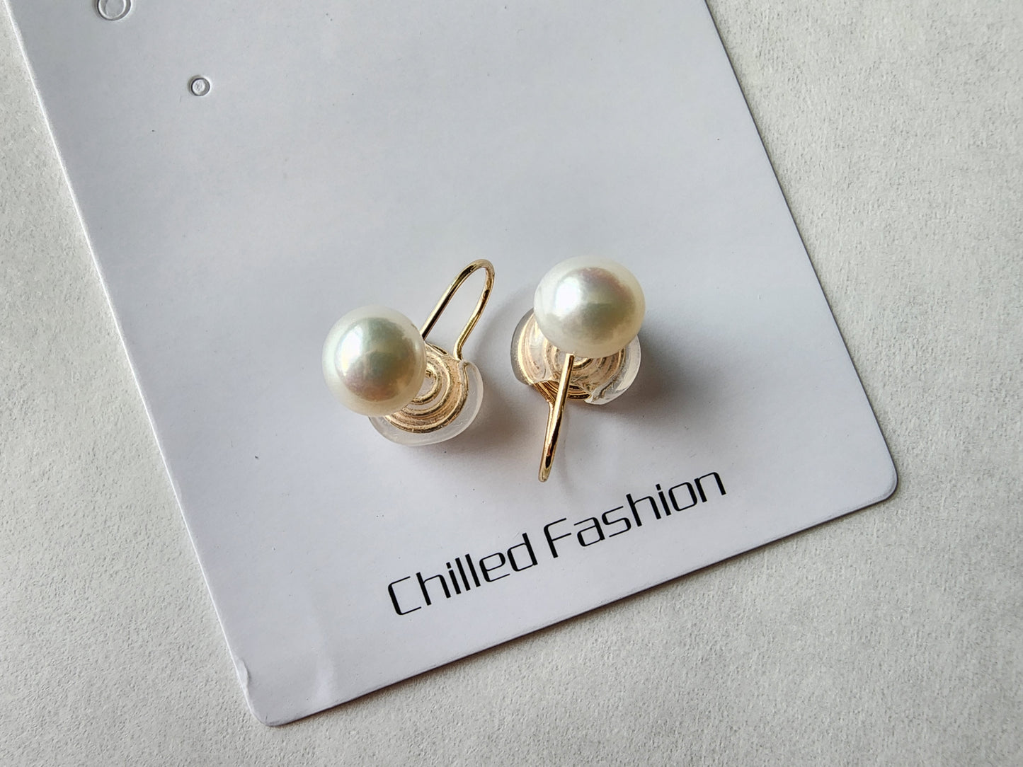 [Earrings] 7-8mm Button Freshwater Pearl Ear Clips with Sterling Silver (925) Clip - Perfect for Non-Pierced Ears