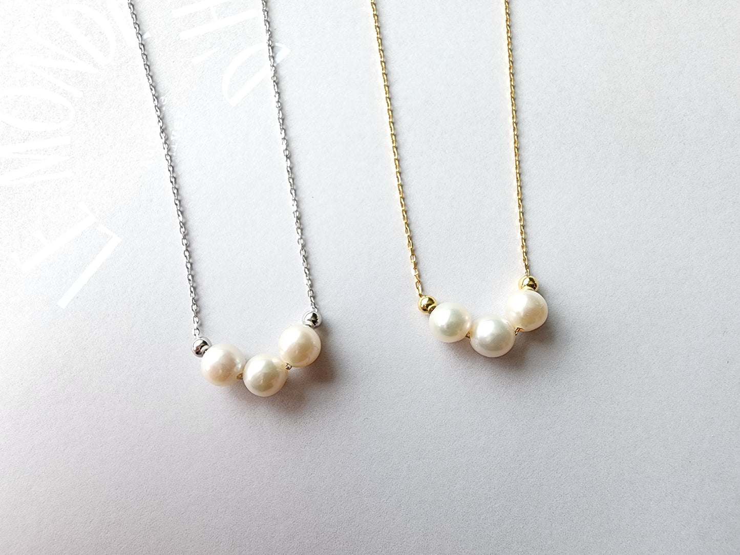 [Necklace] Elegant Sterling Silver and Freshwater Pearl Necklace