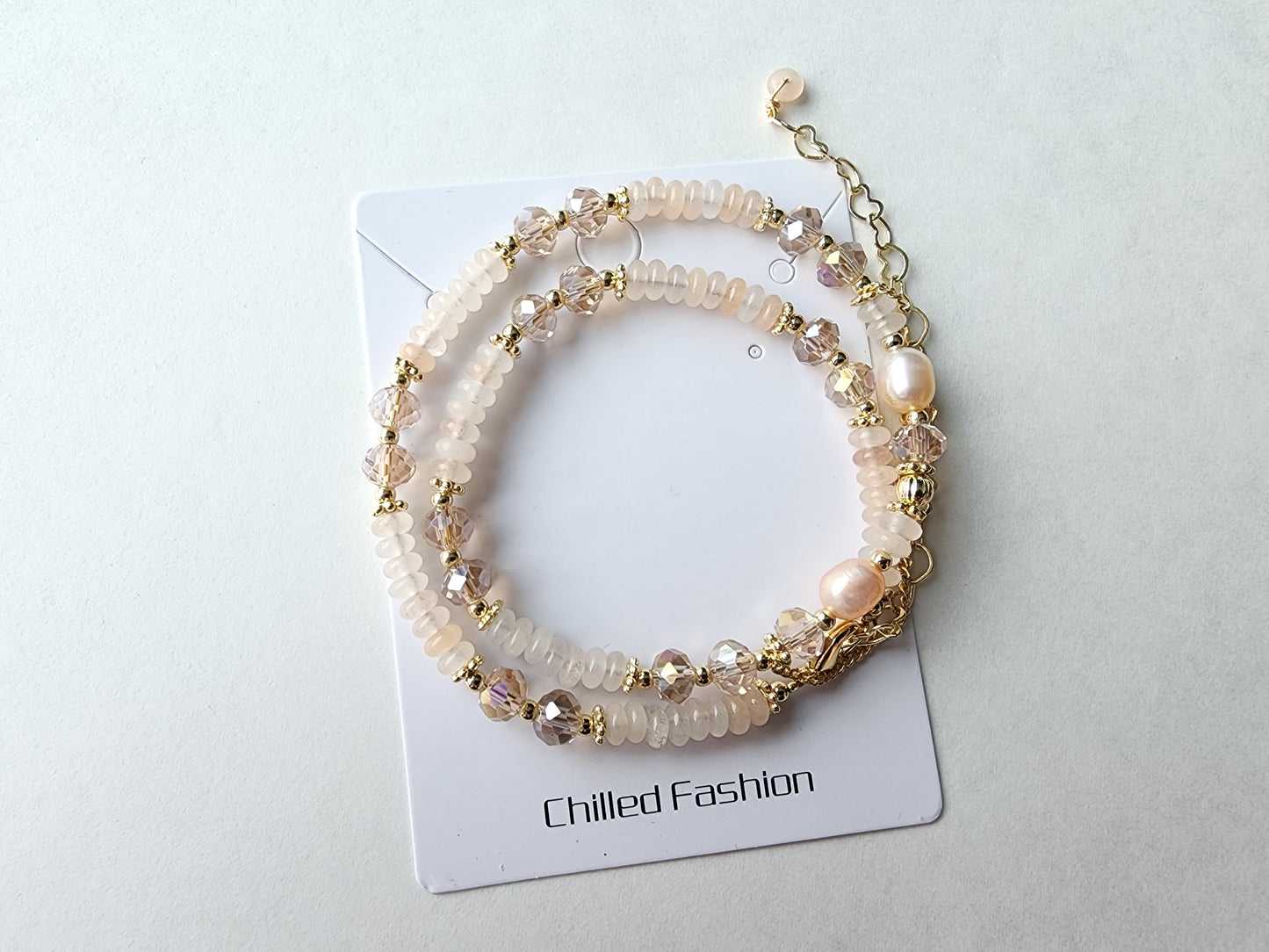 [Necklace] Elegant Freshwater Pearl, Smoky Quartz, and Pink Aventurine Necklace with Gold-Plated Alloy