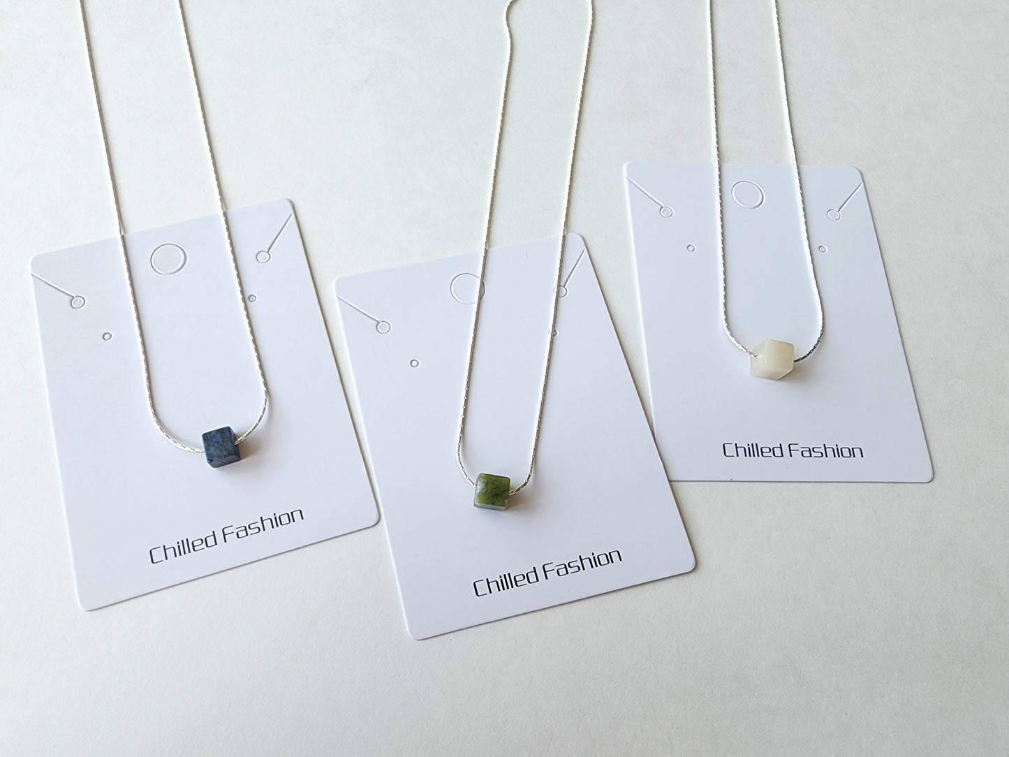 [Necklace] Sterling Silver Cube Necklace with Choice of Light Yellow, Green, or Blue Stone