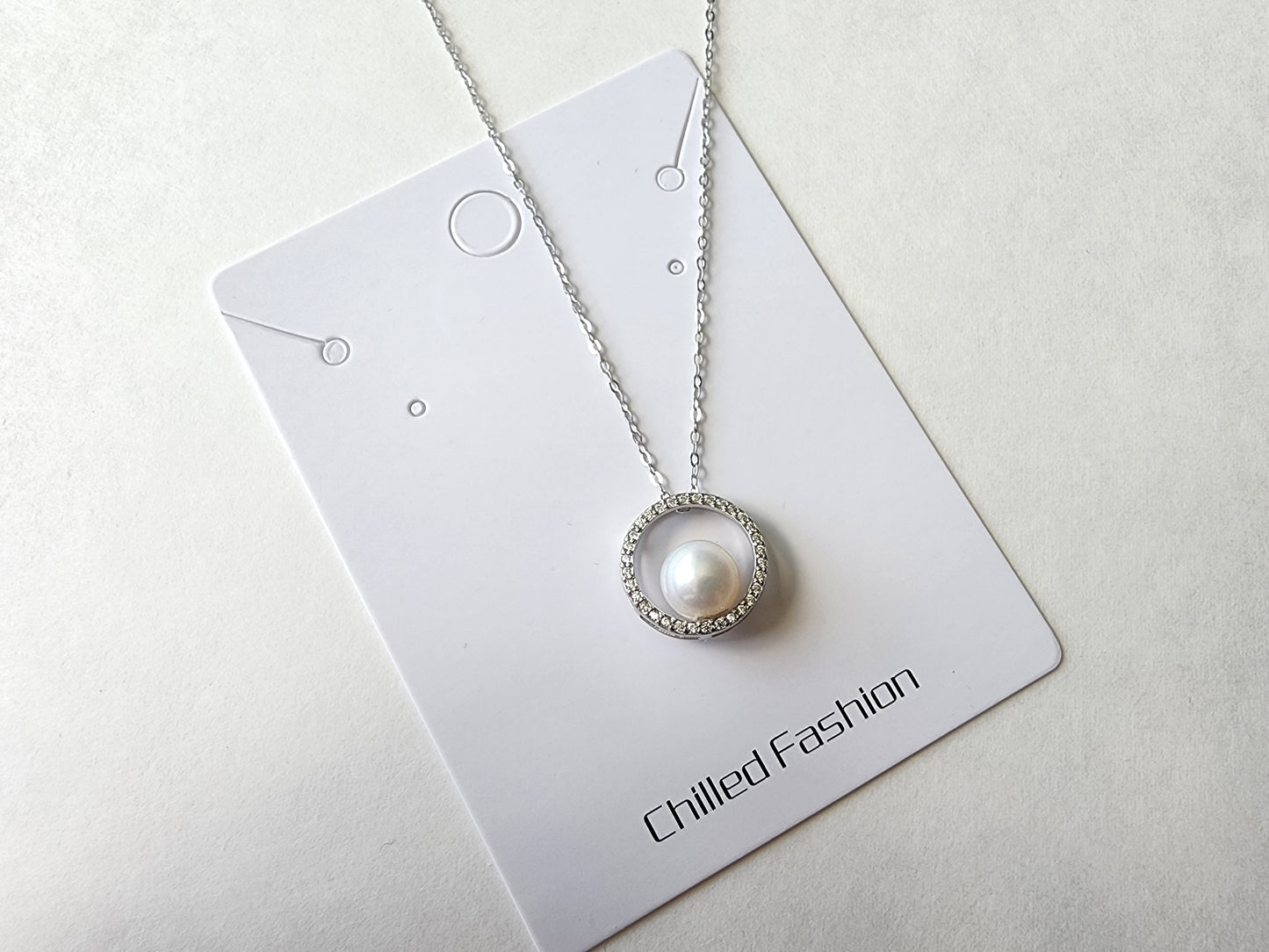 [Necklace] Exquisite Sterling Silver Necklace with 7.5-8mm Freshwater Pearl Pendant - A Touch of Elegance for Every Occasion