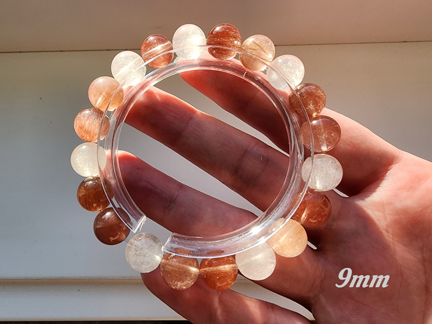 [Bracelet] Radiant Rabbit Hair Quartz 兔毛: A Symphony of Sunlit Strands