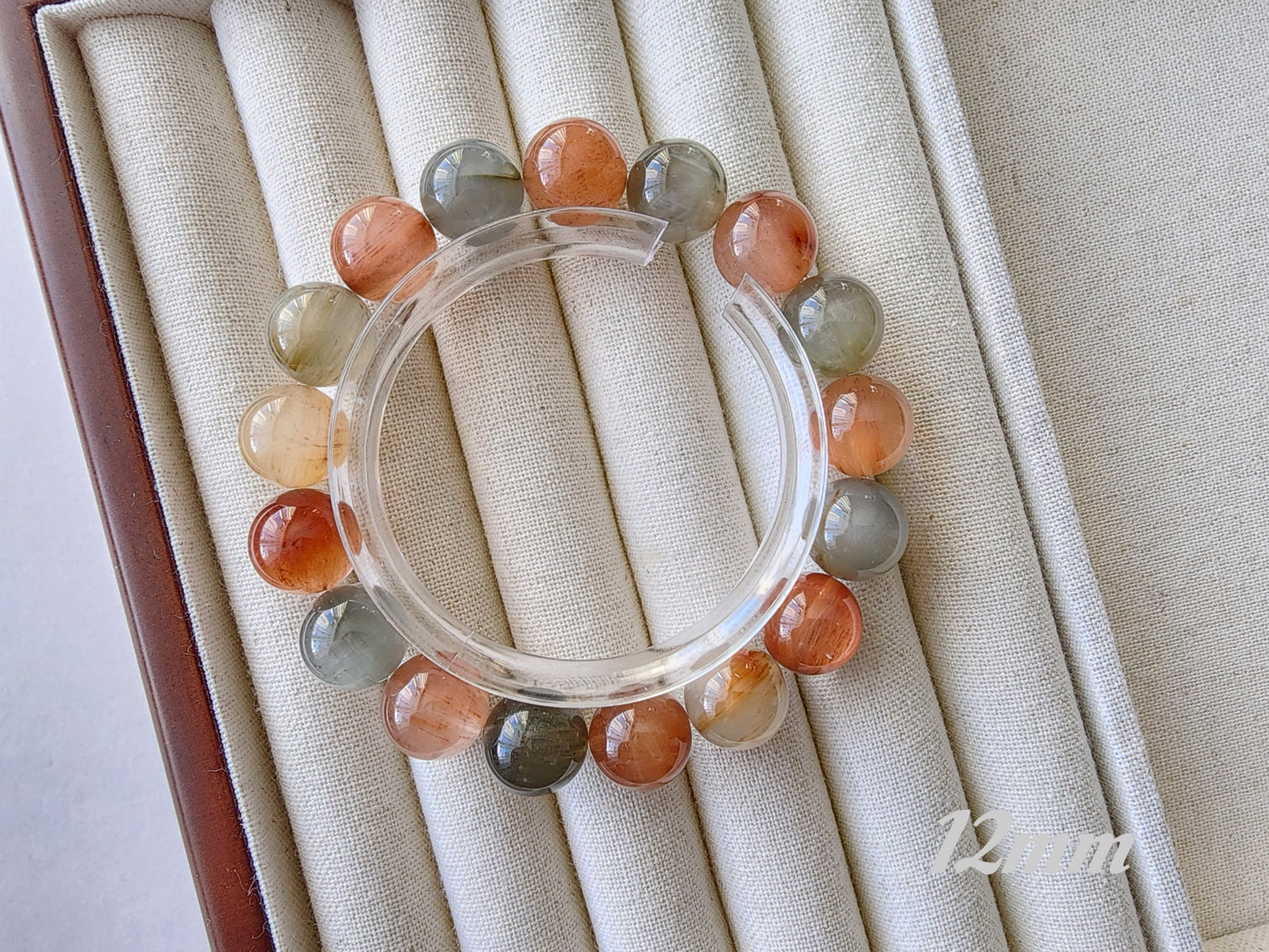 [Bracelet] Unique Harmony: Rabbit Hair Quartz 兔毛 Bracelet with Multicolored Beads