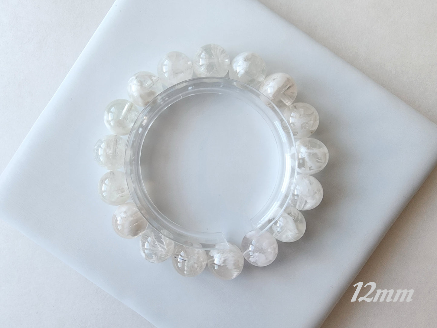 [Bracelet] Your Inner Snowstorm: Calming Round Bead Snowflake Quartz Bracelet