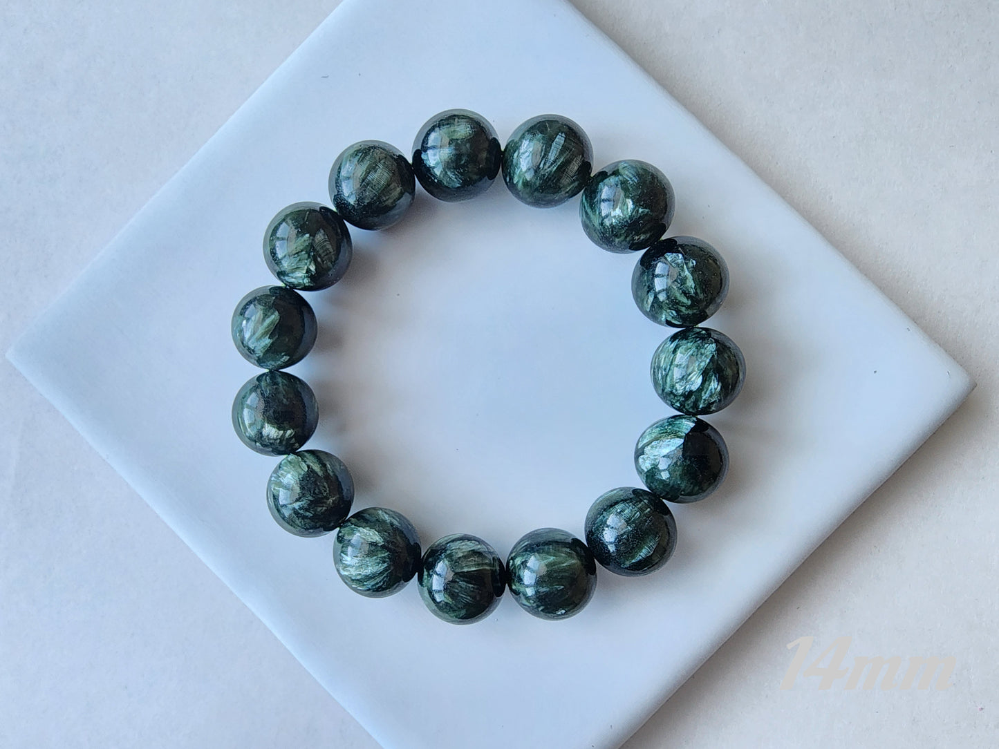 [Bracelet] Genuine Seraphinite 绿龙晶 Gemstone Bracelet: Earth's Energy on Your Wrist