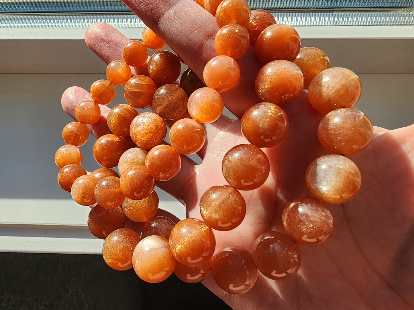 [Bracelet] Spark of Abundance: Natural Golden Sunstone 金沙太阳 Bracelet