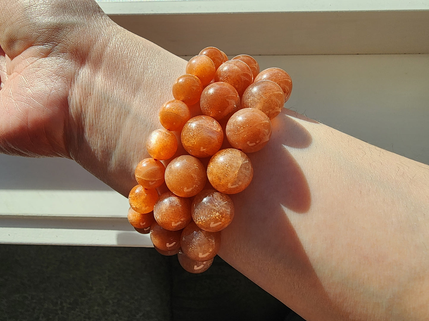 [Bracelet] Spark of Abundance: Natural Golden Sunstone 金沙太阳 Bracelet