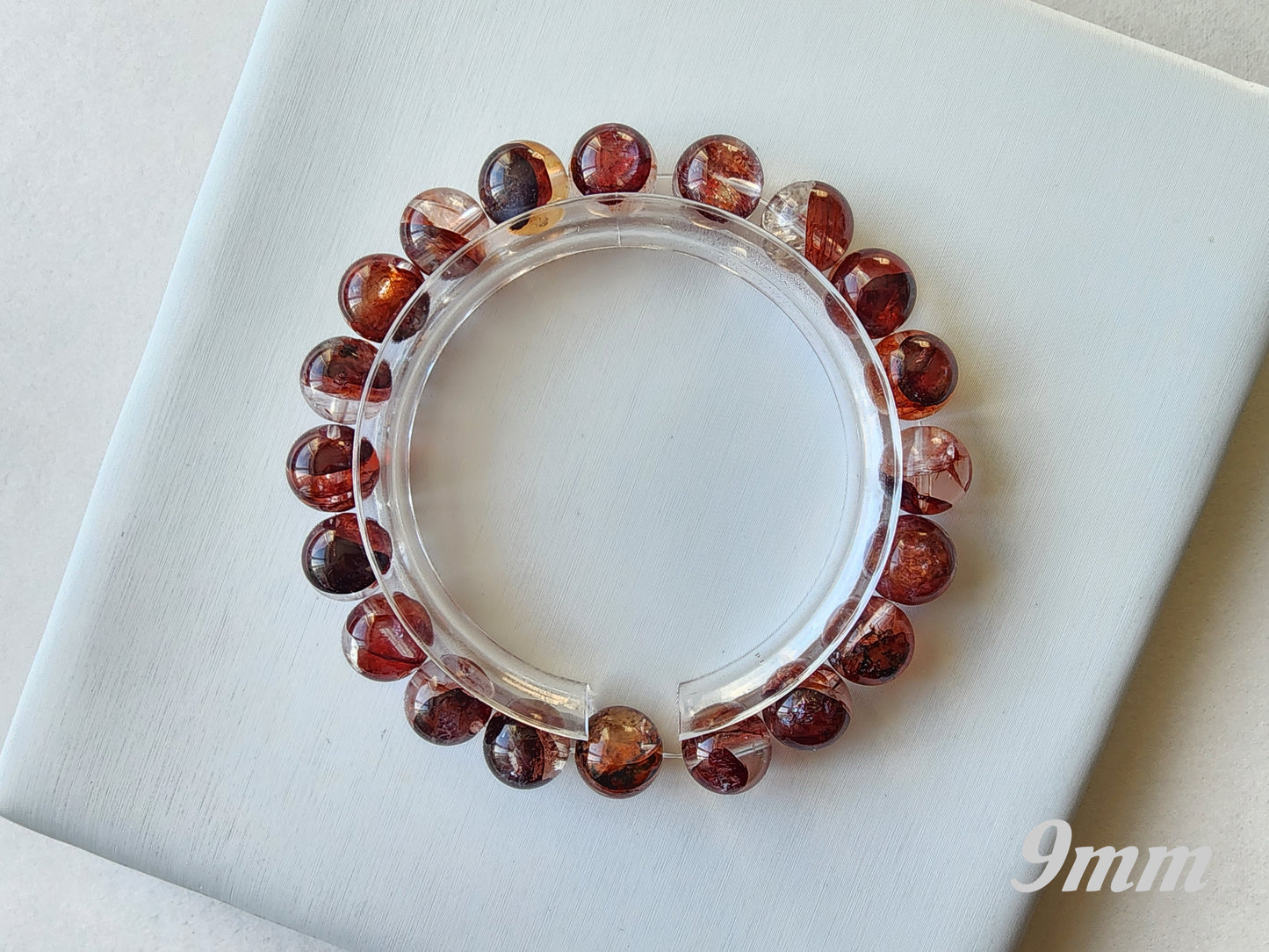 [Bracelet] Oxblood Red Hematoid Quartz 牛血红胶花 Beaded Bracelet