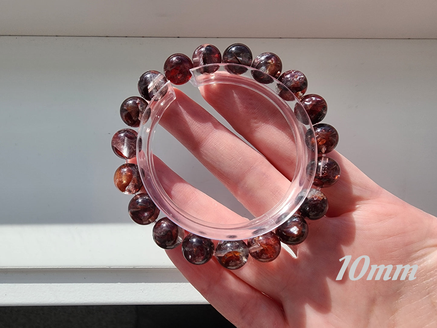 [Bracelet] Oxblood Red Hematoid Quartz 牛血红胶花 Beaded Bracelet