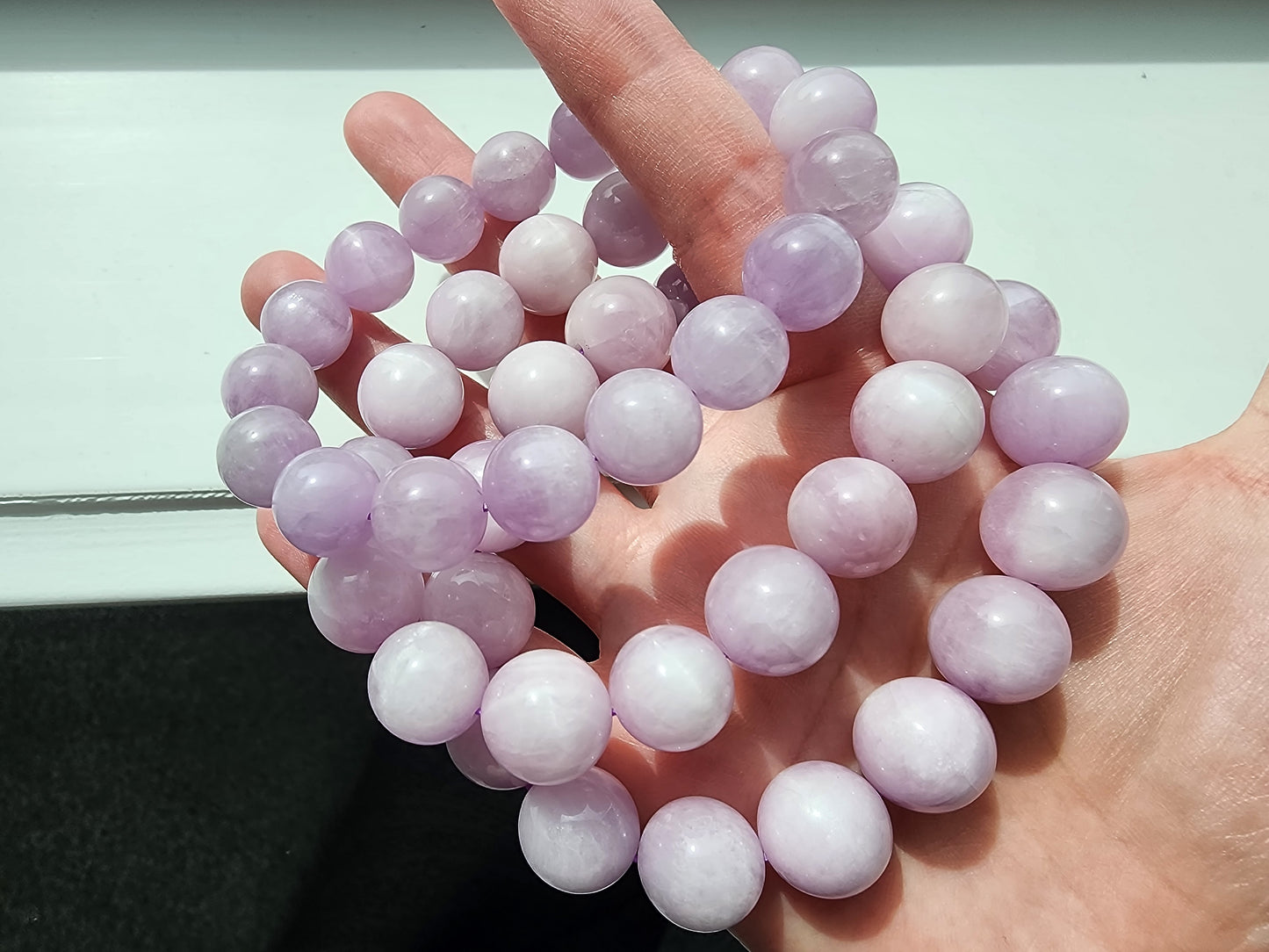 [Bracelet] Lilac Dreams: Natural Kunzite 紫锂辉 Beaded Bracelet