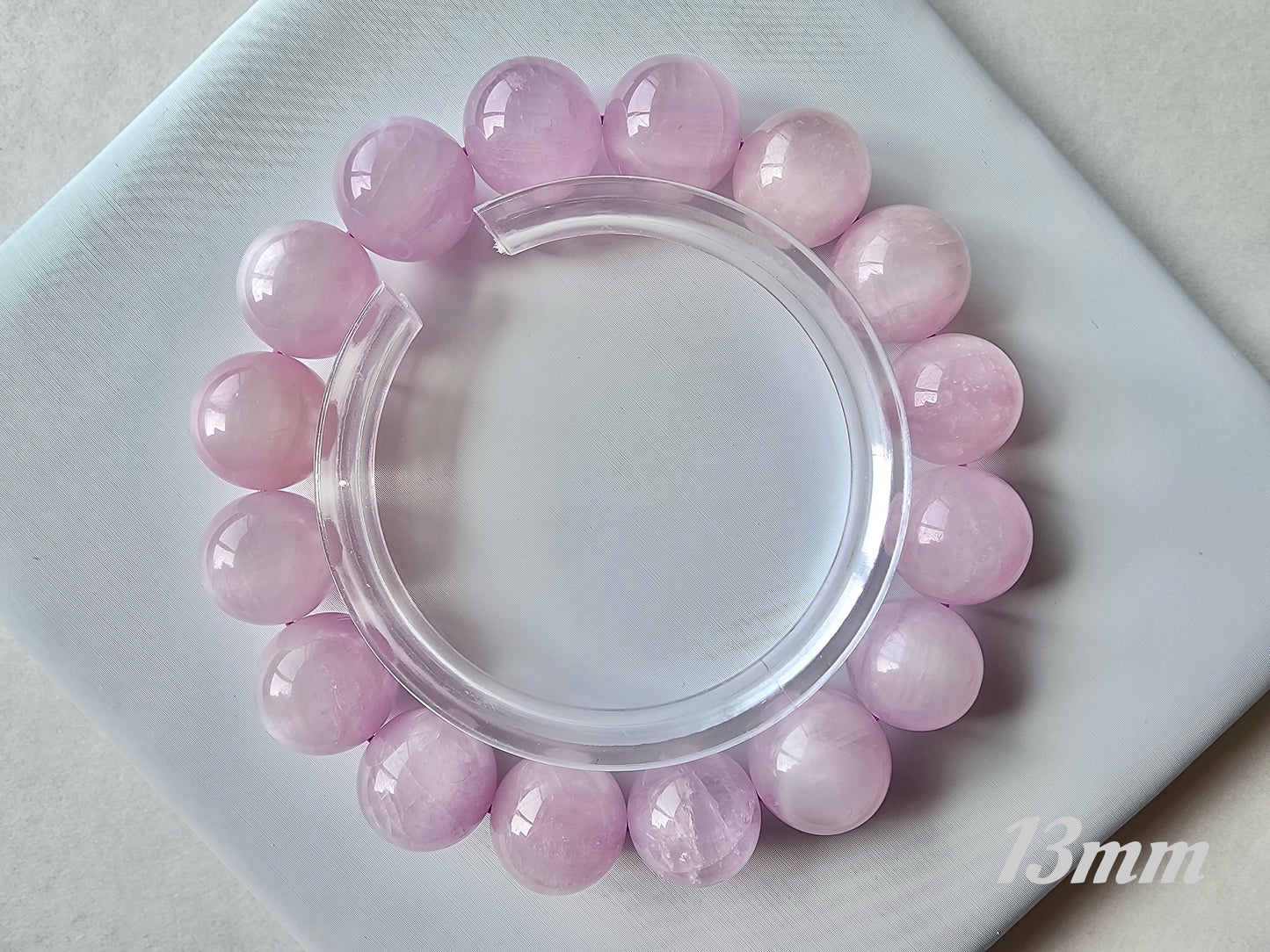 [Bracelet] Lilac Dreams: Natural Kunzite 紫锂辉 Beaded Bracelet