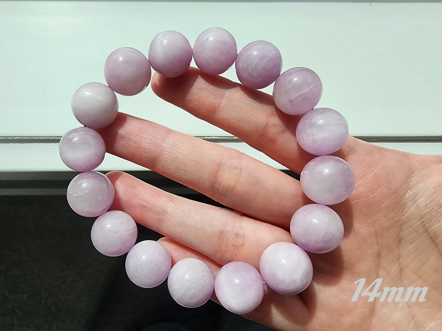 [Bracelet] Lilac Dreams: Natural Kunzite 紫锂辉 Beaded Bracelet