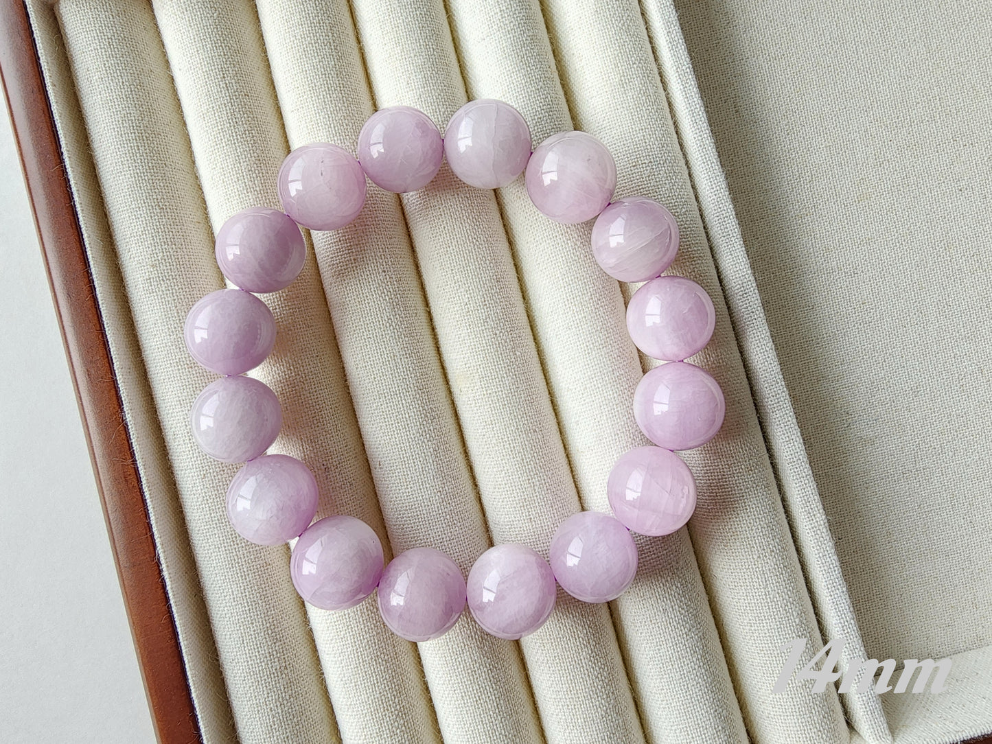 [Bracelet] Lilac Dreams: Natural Kunzite 紫锂辉 Beaded Bracelet