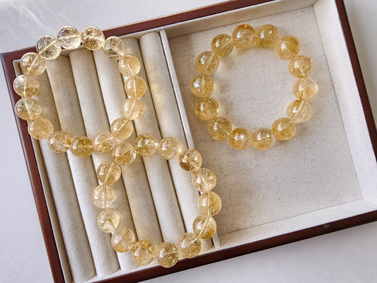 [Bracelet] Sparkling Citrine Bracelet: A Touch of Sunshine for Your Wrist