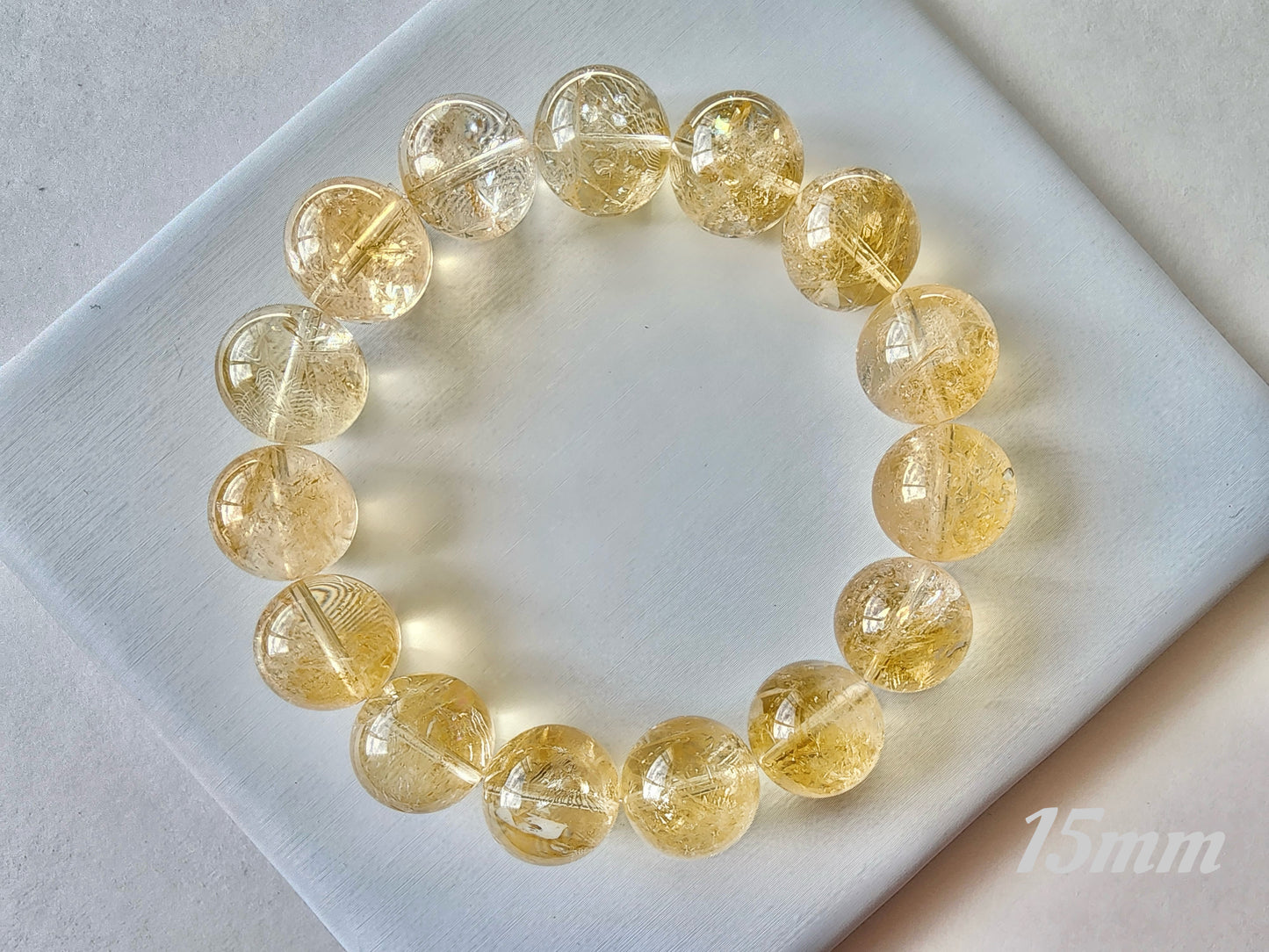 [Bracelet] Sparkling Citrine Bracelet: A Touch of Sunshine for Your Wrist