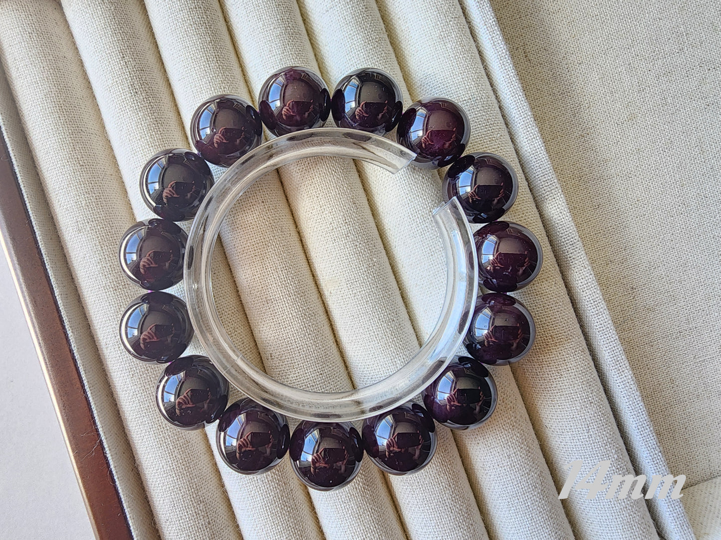 [Bracelet] Stunning Deep Purple Star Garnet 星光石榴石 Bracelet