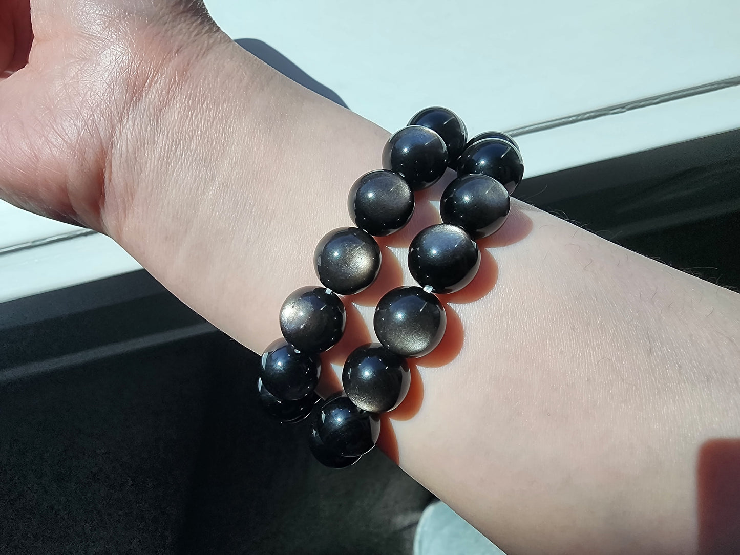 [Bracelet] Unleash Your Inner Strength: 12mm Silver Obsidian 银耀石 Bracelet