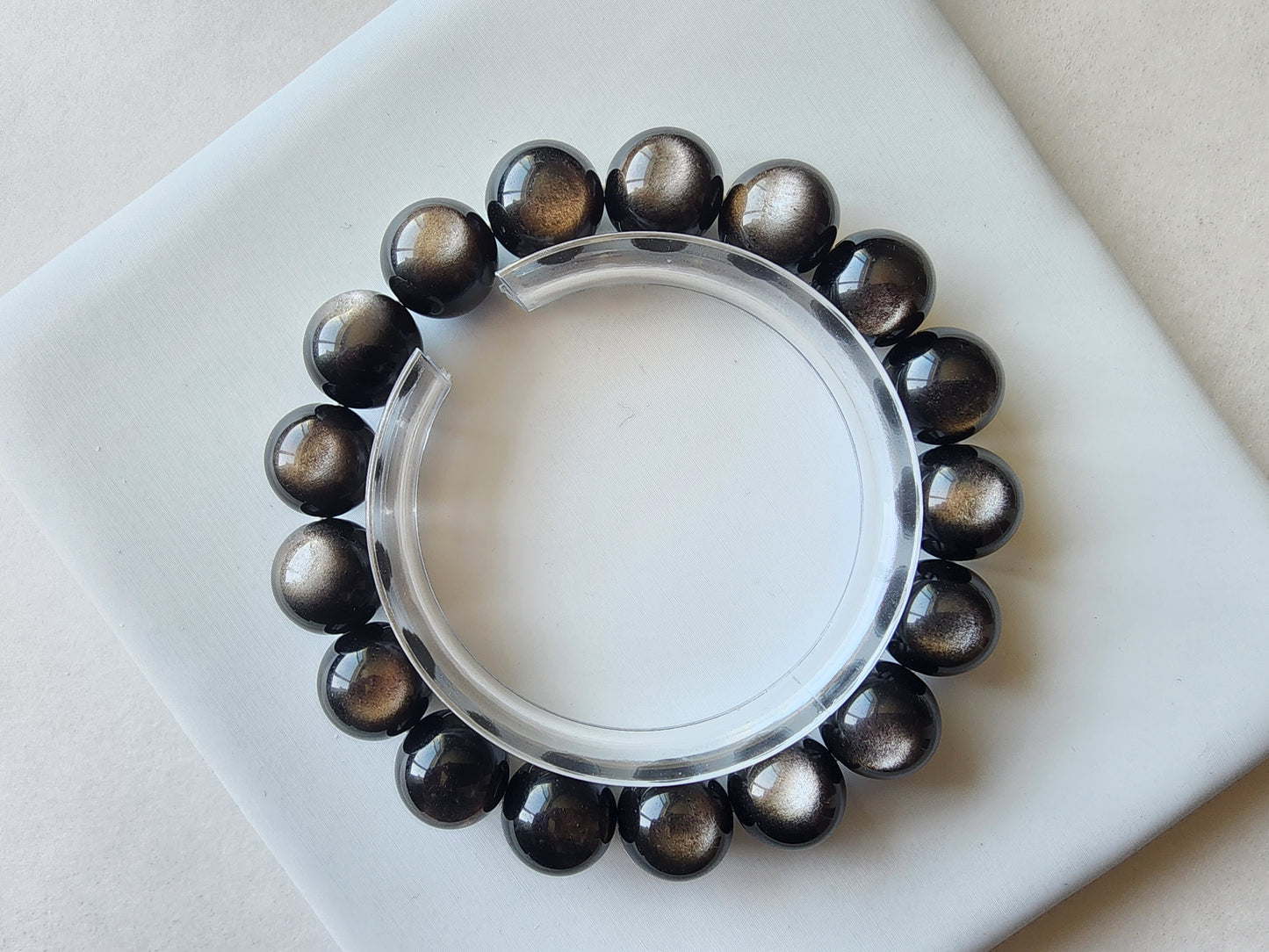 [Bracelet] Unleash Your Inner Strength: 12mm Silver Obsidian 银耀石 Bracelet