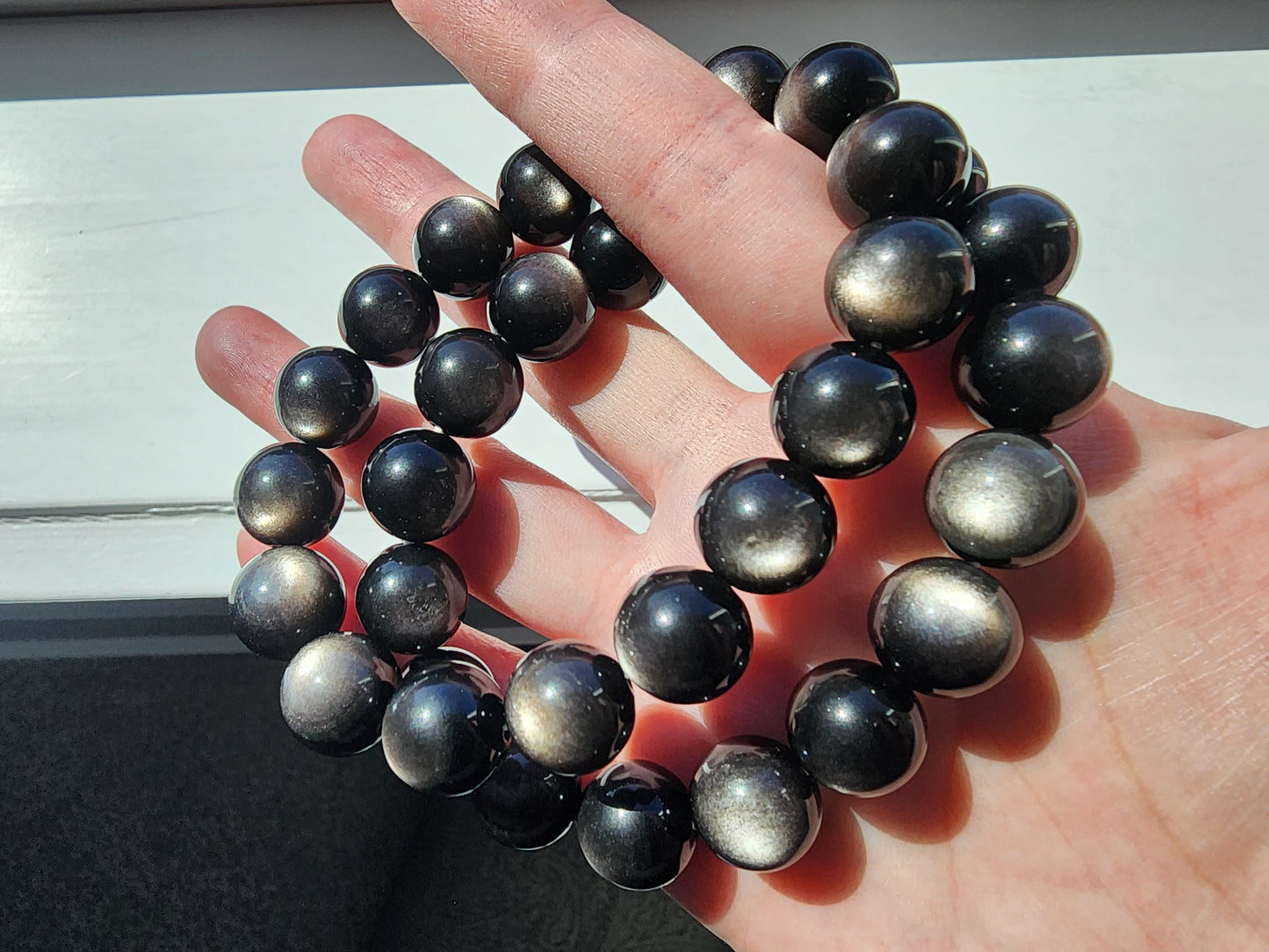 [Bracelet] Unleash Your Inner Strength: 12mm Silver Obsidian 银耀石 Bracelet