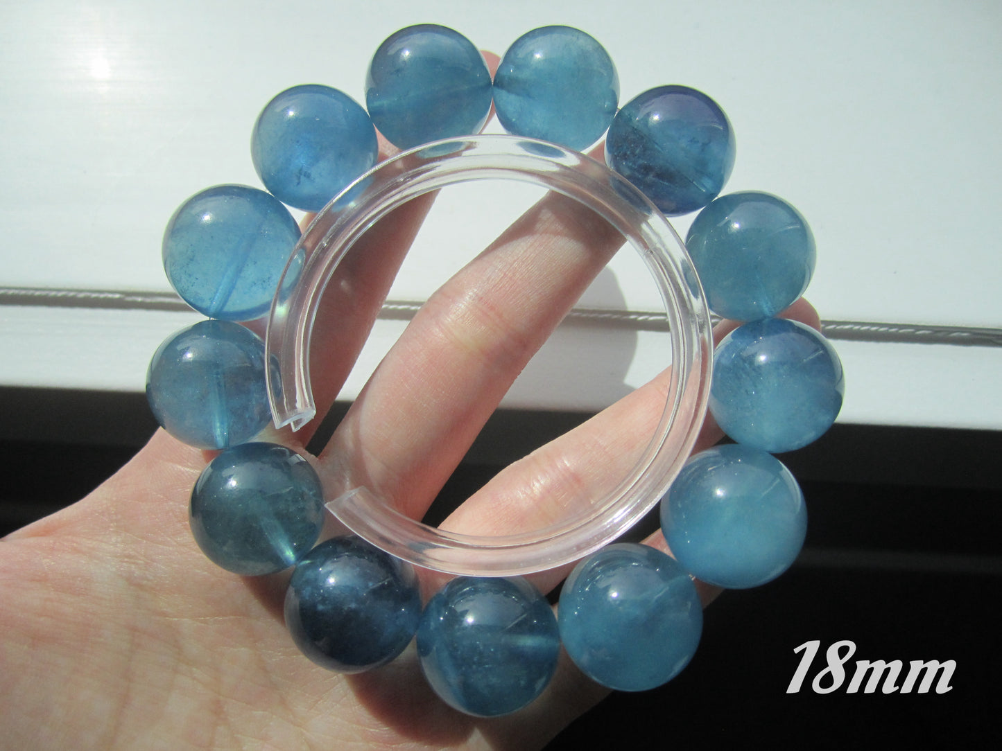 [Bracelet] Devil's Blue Aquamarine Bracelet - Natural Deep Blue Gemstone Beads