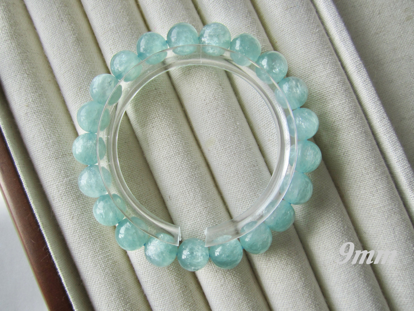 [Bracelet] A Touch of Tranquility: Blue-Green Lepidolite 蓝绿祖母晶 Bracelet