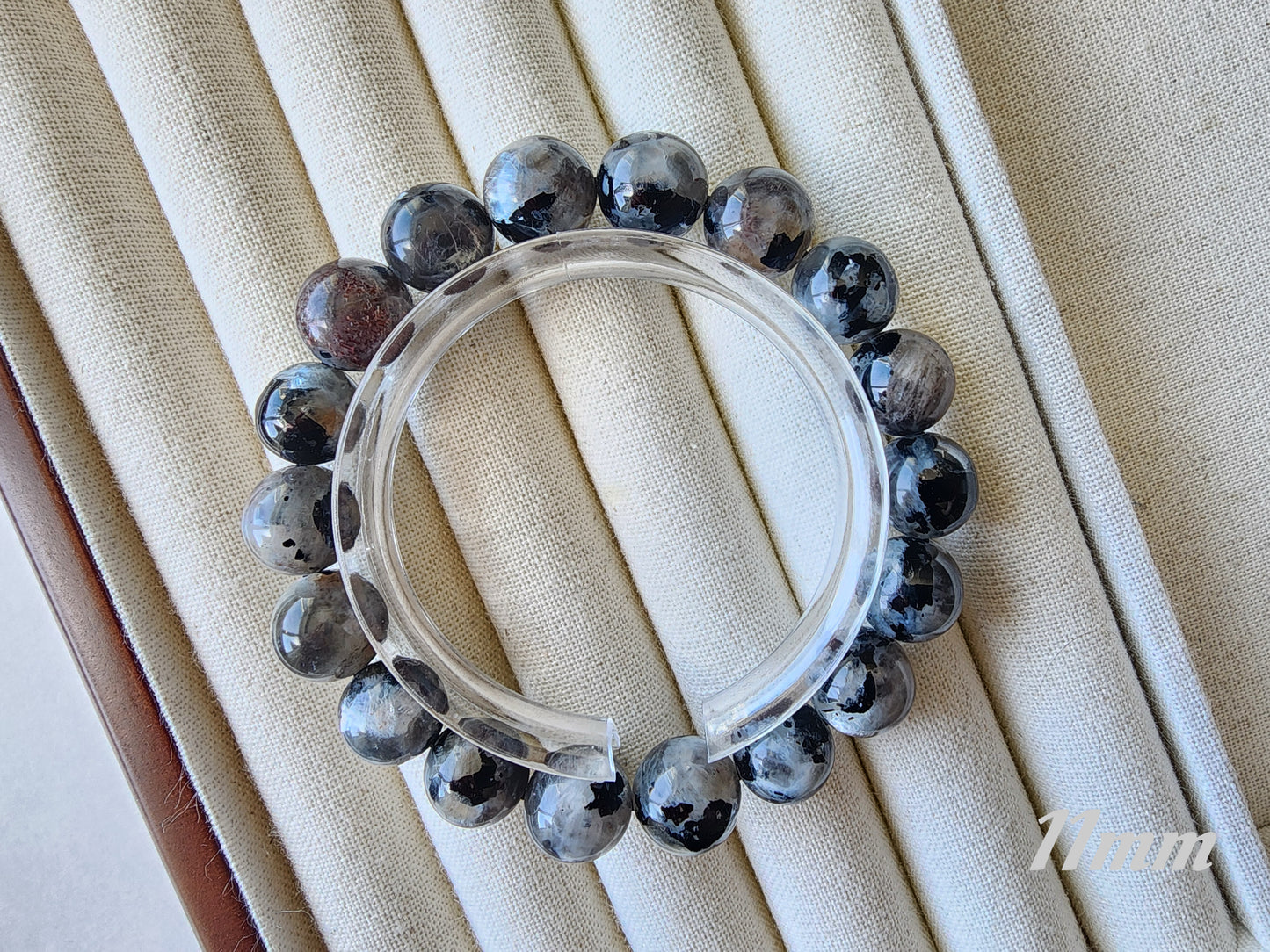 [Bracelet] Skeletal Quartz 星辉骨干 & Black Tourmaline Symbiosis Bracelets