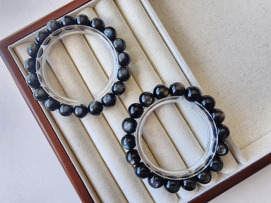 [Bracelet] Exquisite Black Burst Flash Aquamarine 黑爆闪海蓝宝 Bracelet: A Touch of Elegance and Mystery