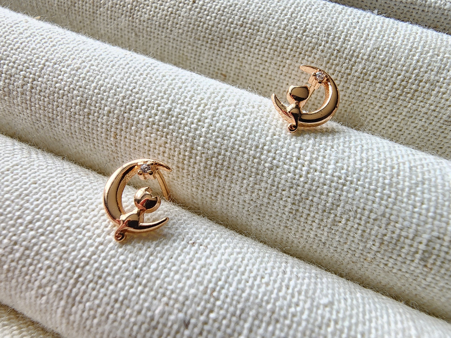 [Earrings] Sterling Silver Moon and Cat Earrings in Silver and Rose Gold