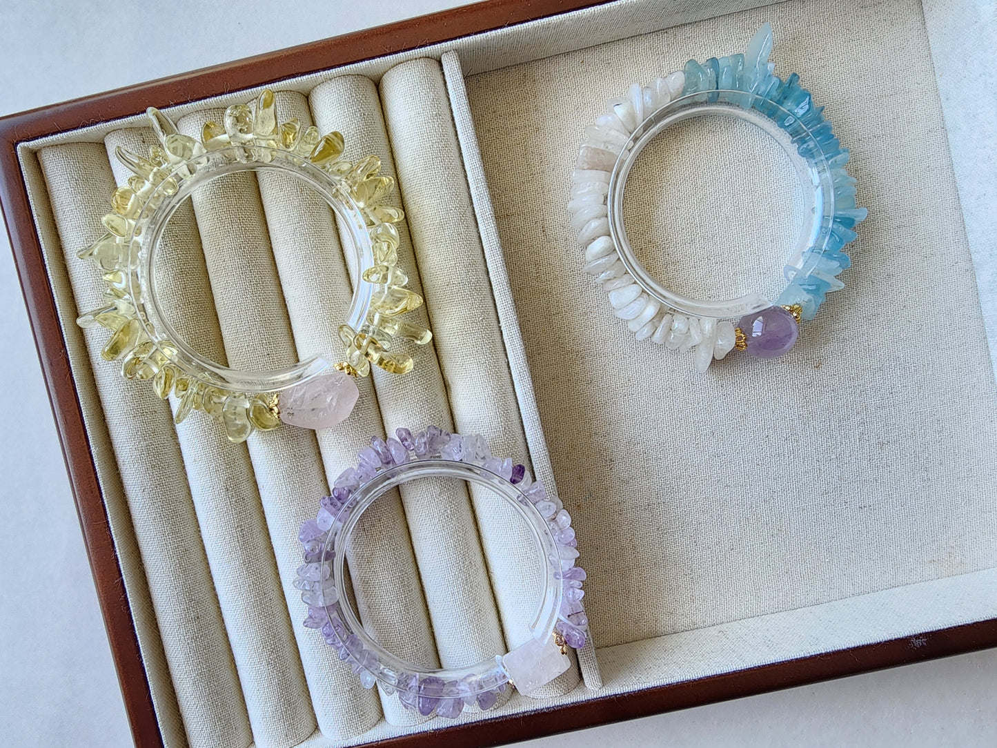 [Bracelet] Stackable Gemstone Chip Bracelets - Mix and Match Crystals for Everyday Wellness