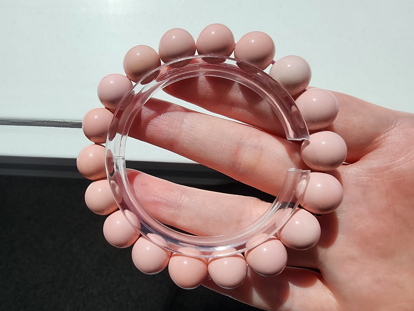 [Bracelet] Blush Bloom: 11mm Pink Opal 粉澳宝 Bracelet for Everyday Elegance