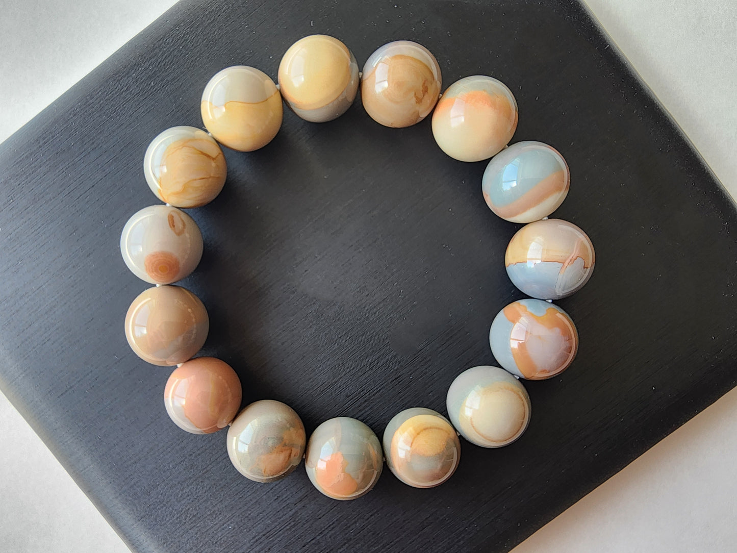 [Bracelet] Radiant Spectrum: 13mm Alashan Agate Bead Bracelet