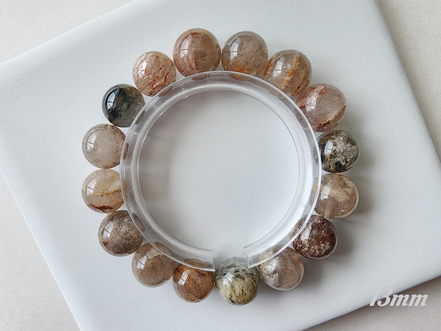 [Bracelet] Rutilated Quartz with Phantom 幽灵兔毛 Gemstone Bracelet