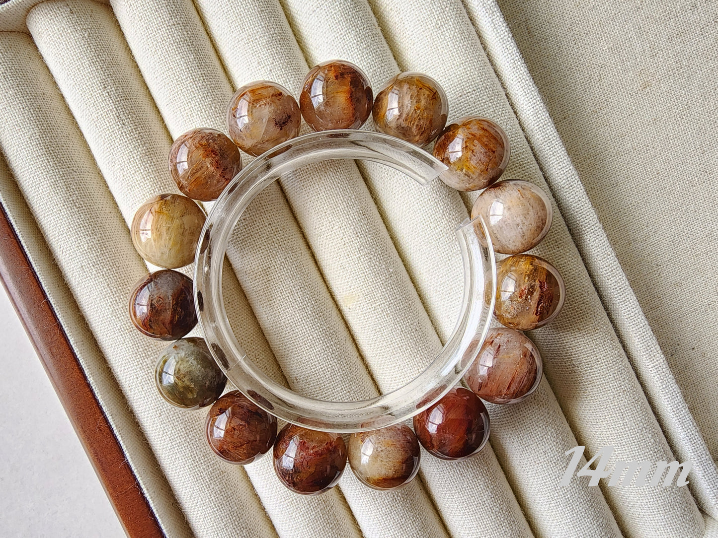 [Bracelet] Rutilated Quartz with Phantom 幽灵兔毛 Gemstone Bracelet