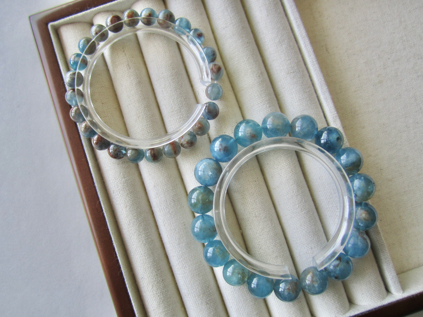 [Bracelet] Ocean Breeze Island Aquamarine 岛屿海蓝宝 Bracelet - Tranquil Sea Blue Crystal