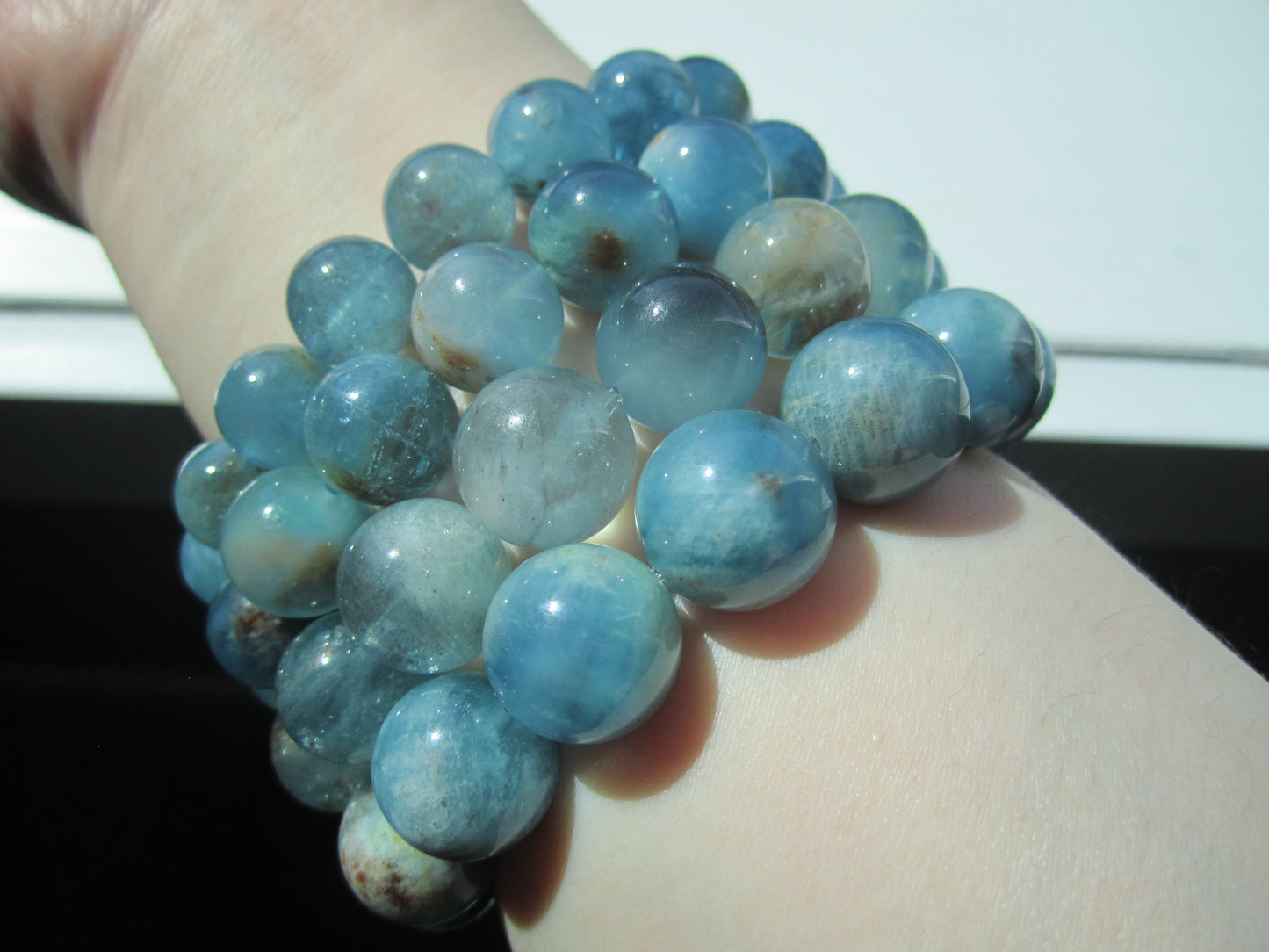 [Bracelet] Ocean Breeze Island Aquamarine 岛屿海蓝宝 Bracelet - Tranquil Sea Blue Crystal