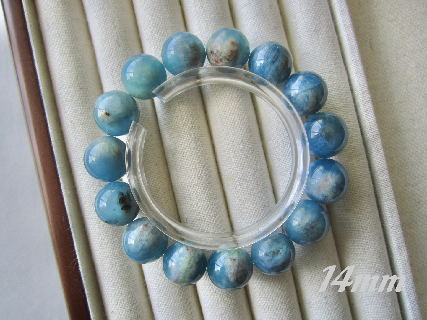 [Bracelet] Ocean Breeze Island Aquamarine 岛屿海蓝宝 Bracelet - Tranquil Sea Blue Crystal