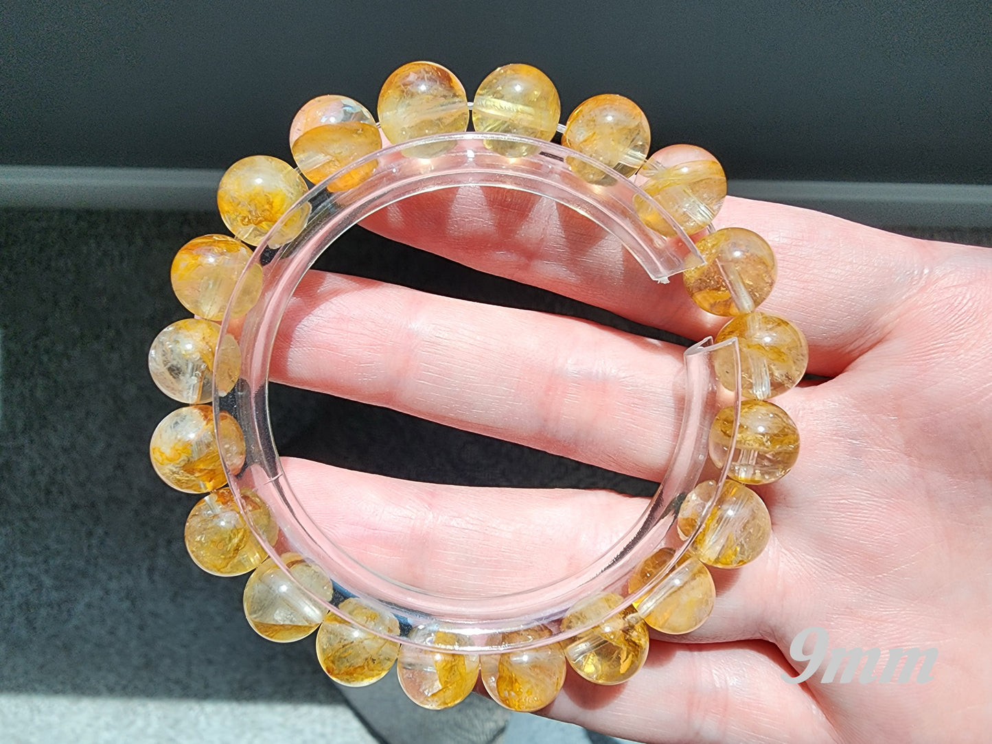 [Bracelet] Golden Healer Hematoid Quartz 蜜蜡胶花 Bracelet