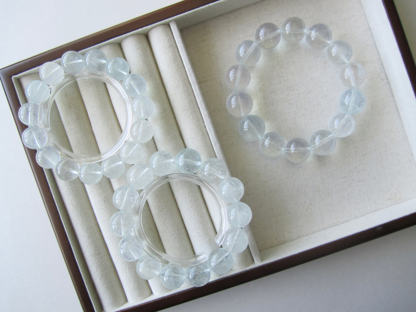 [Bracelet] Handmade Light Blue Aquamarine Crackle 海蓝宝碎碎冰 Bracelet