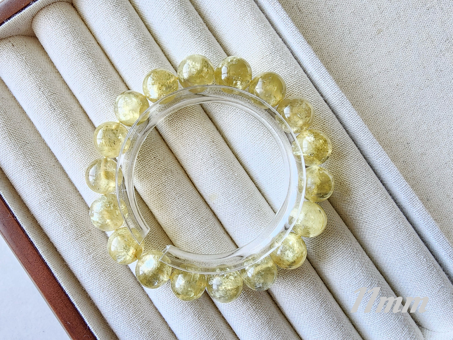 [Bracelet] Golden Lepidolite 金祖母晶 Bracelet