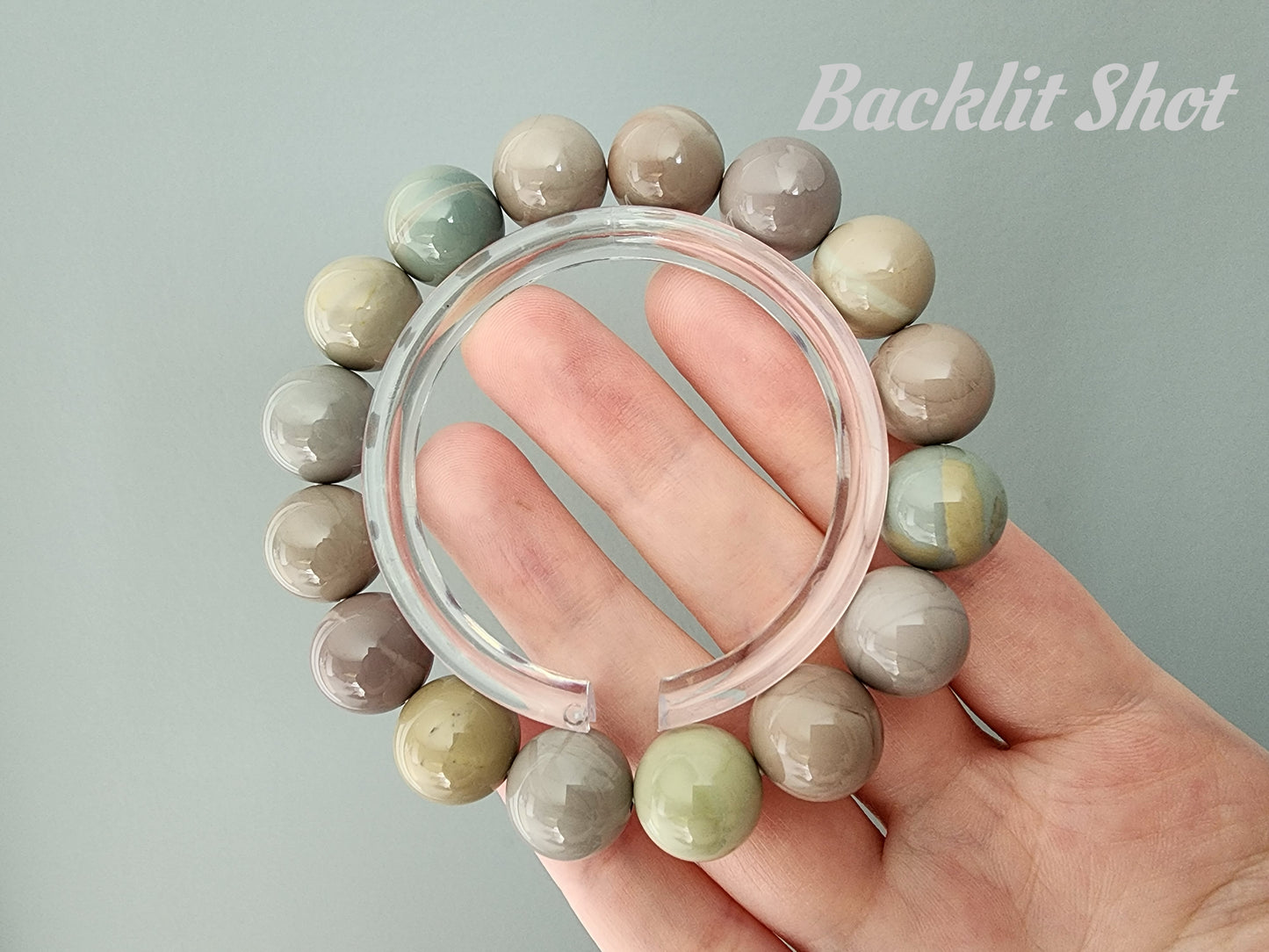 [Bracelet] Handcrafted 12mm Alashan Agate Beaded Bracelet - Elegant Multicolor Gemstone Accessory