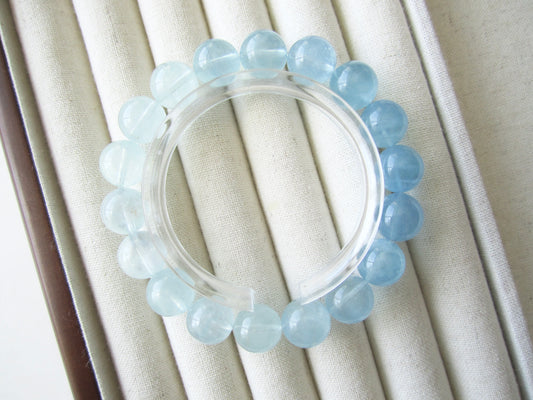 [Bracelet] 11mm Gradient Aquamarine Bracelet