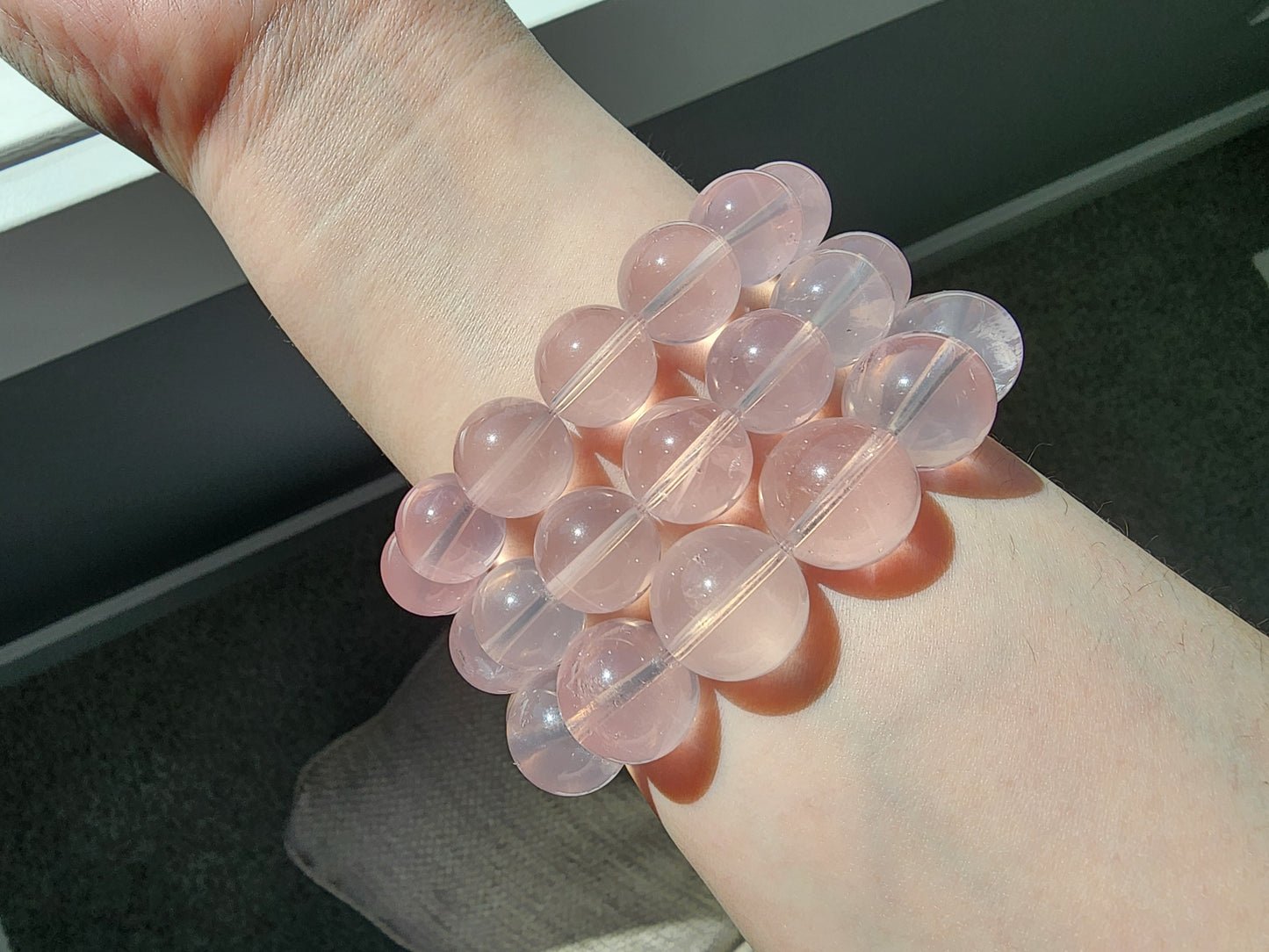 [Bracelet] Natural Mozambique Rose Quartz Bracelet