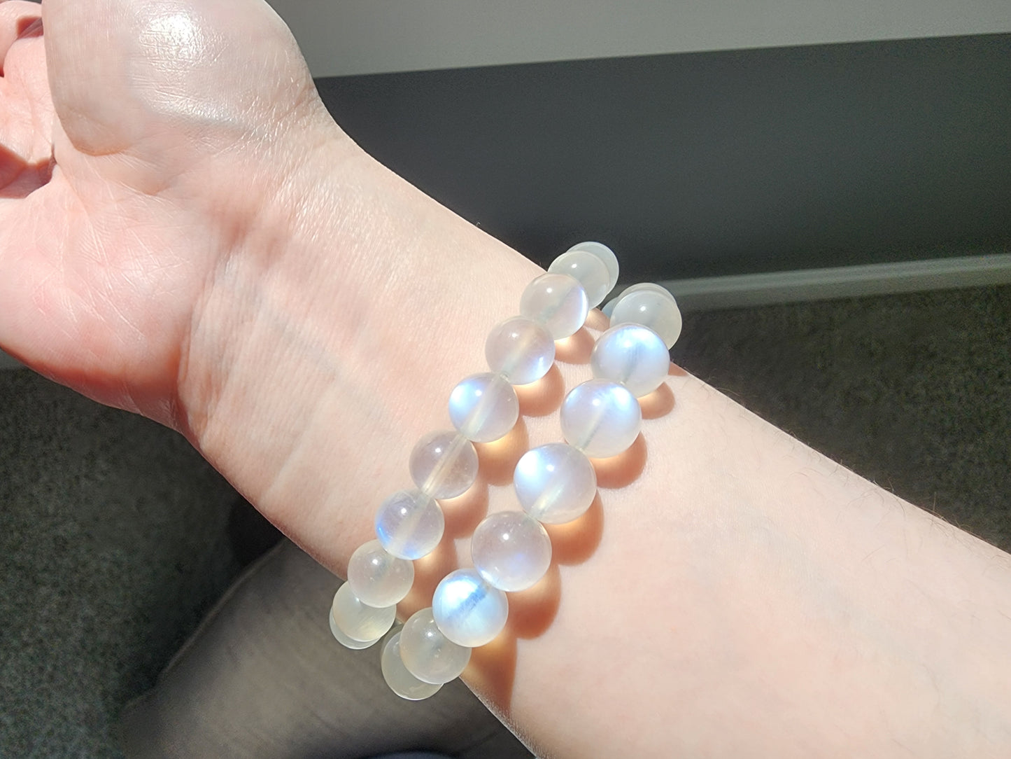 [Bracelet] Elegant Blue Moonstone Bracelet