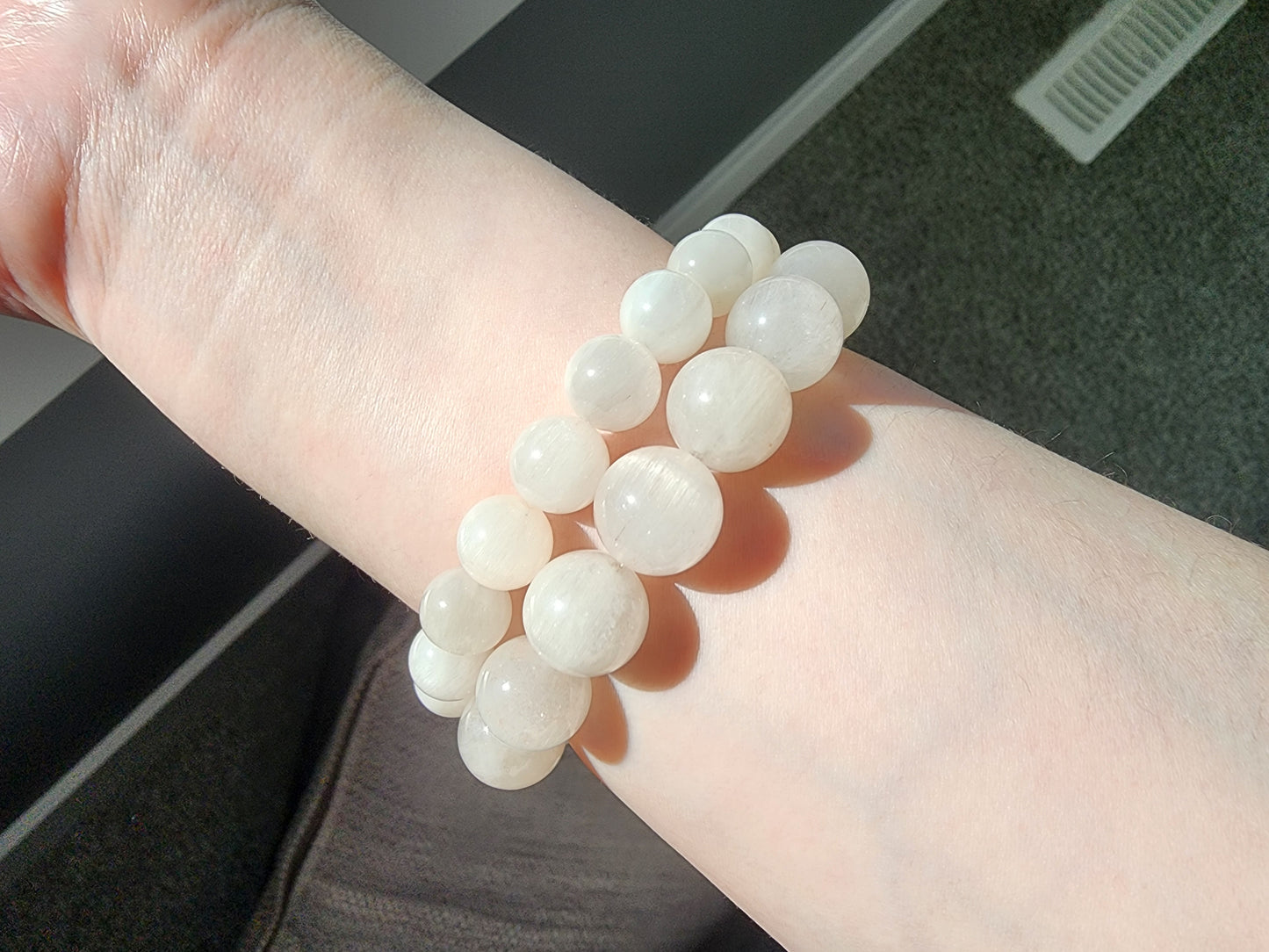 [Bracelet] Natural White Rabbit Hair Quartz Bracelet